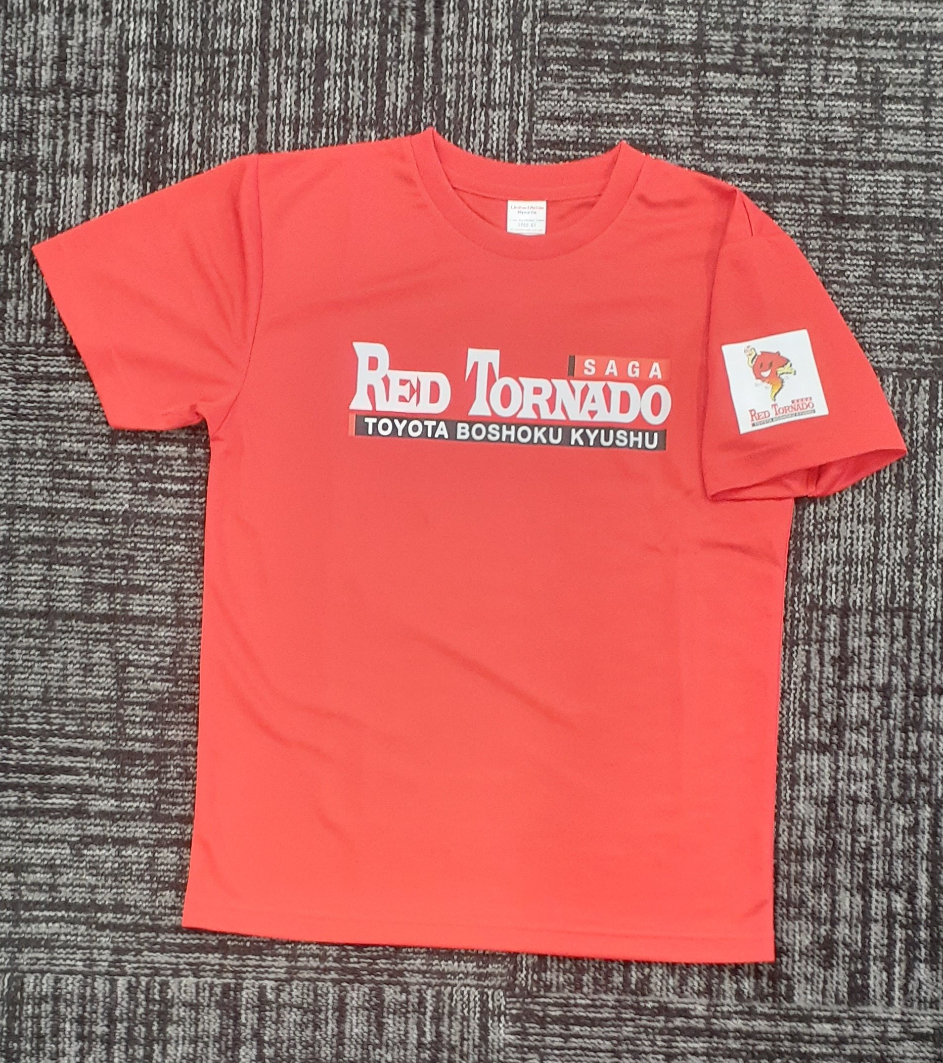 先着500名にレットルTシャツをプレゼント！　開幕戦（８日14時）お待ちしています！